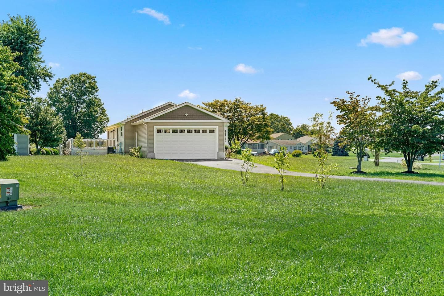 10 Maryland Drive photo 3