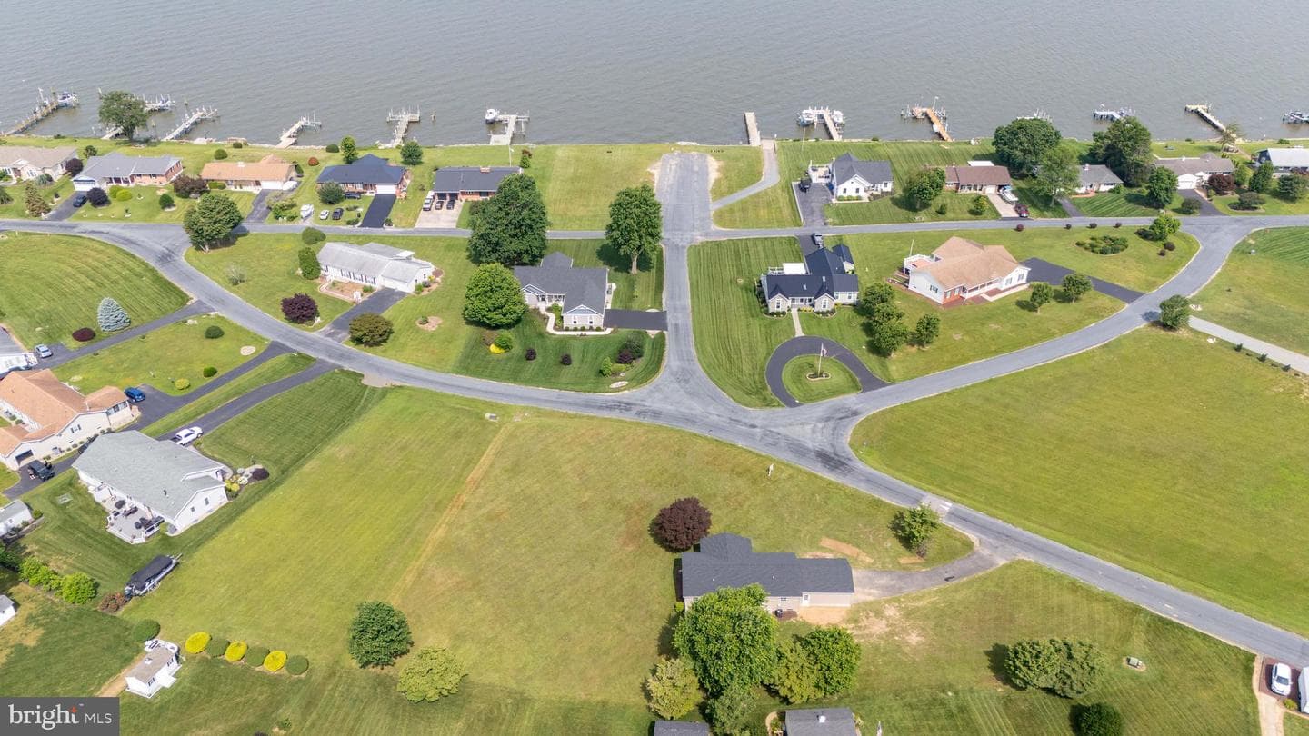 10 Maryland Drive photo 5