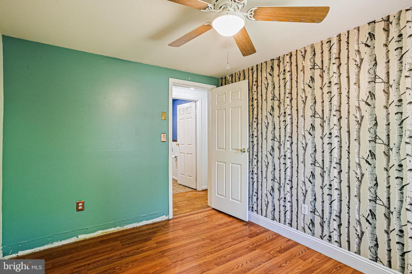 2 Lexington Court photo 23