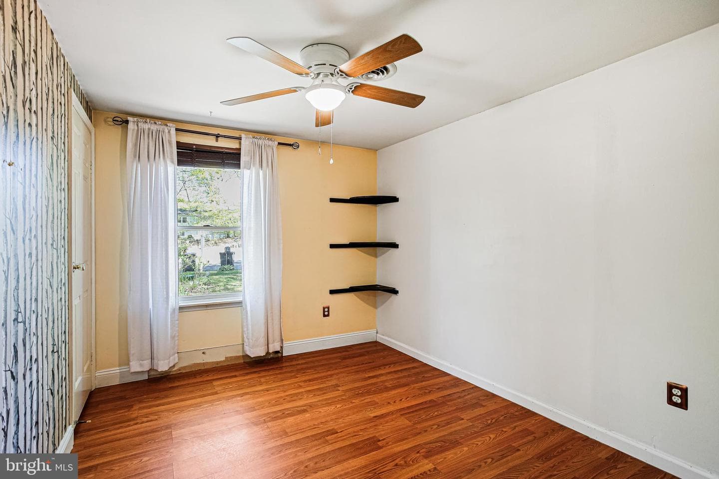 2 Lexington Court photo 24