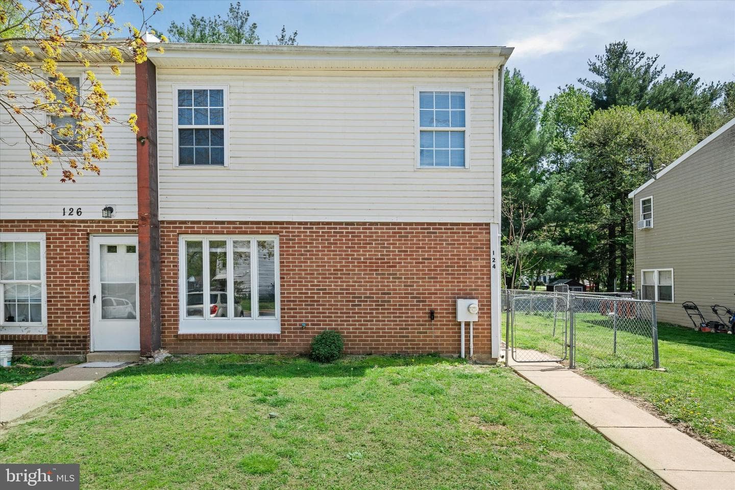 124 Huntsman Drive photo 26