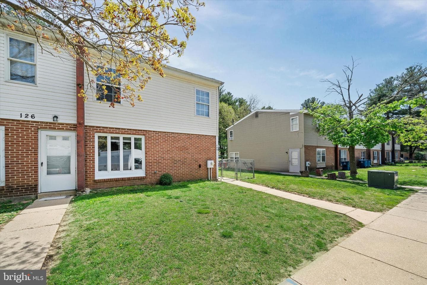 124 Huntsman Drive photo 27