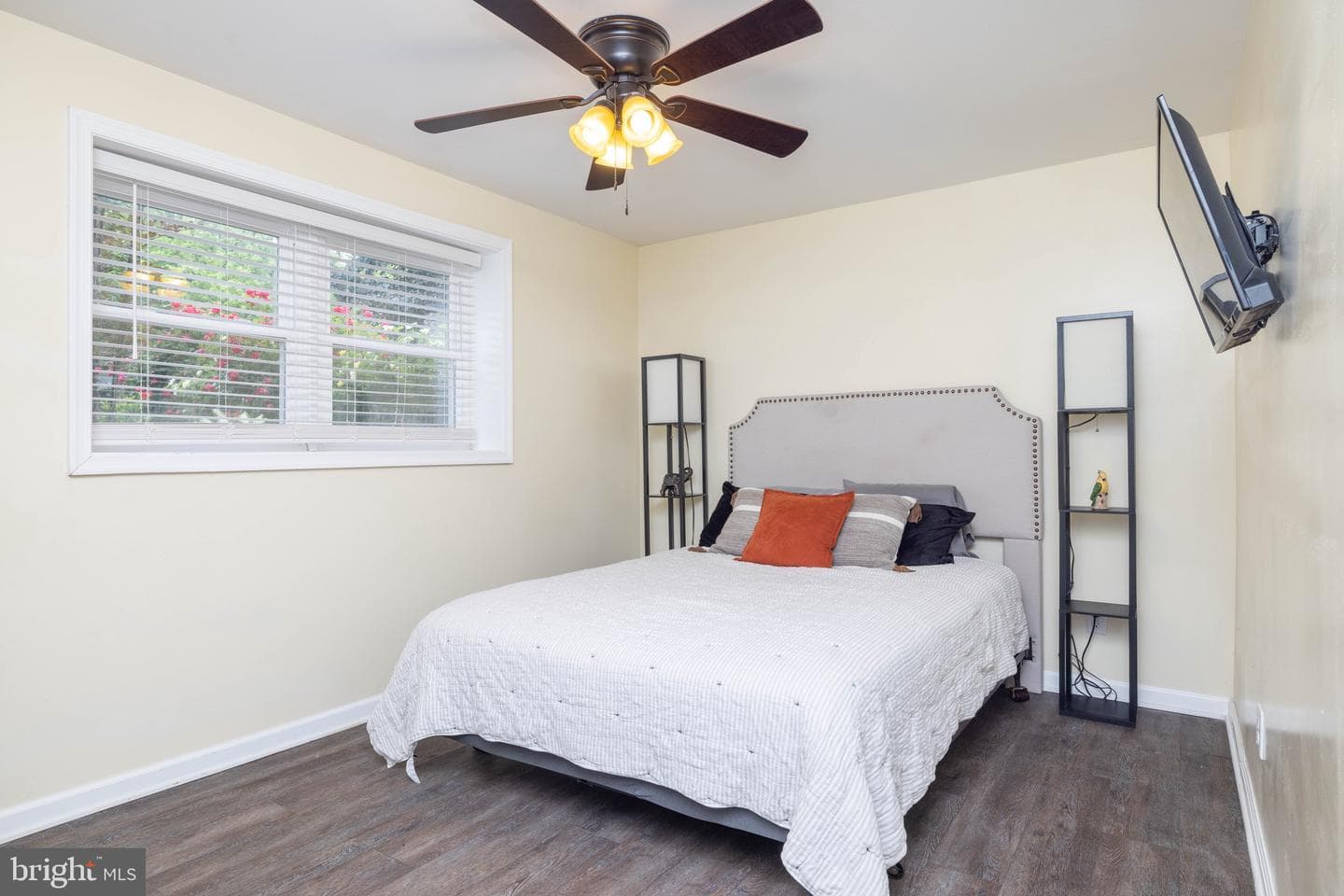 9 Augusta Drive photo 12