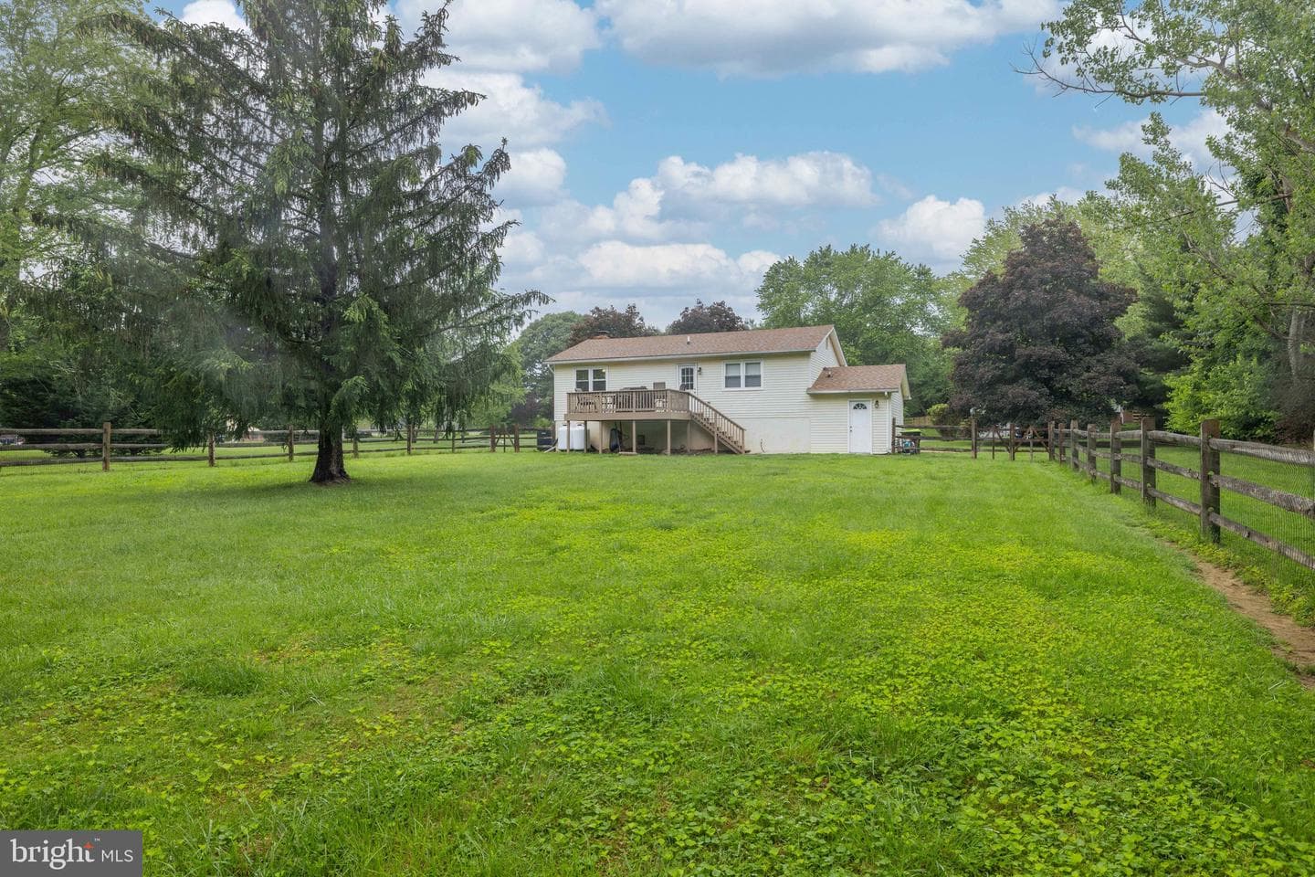 9 Augusta Drive photo 20