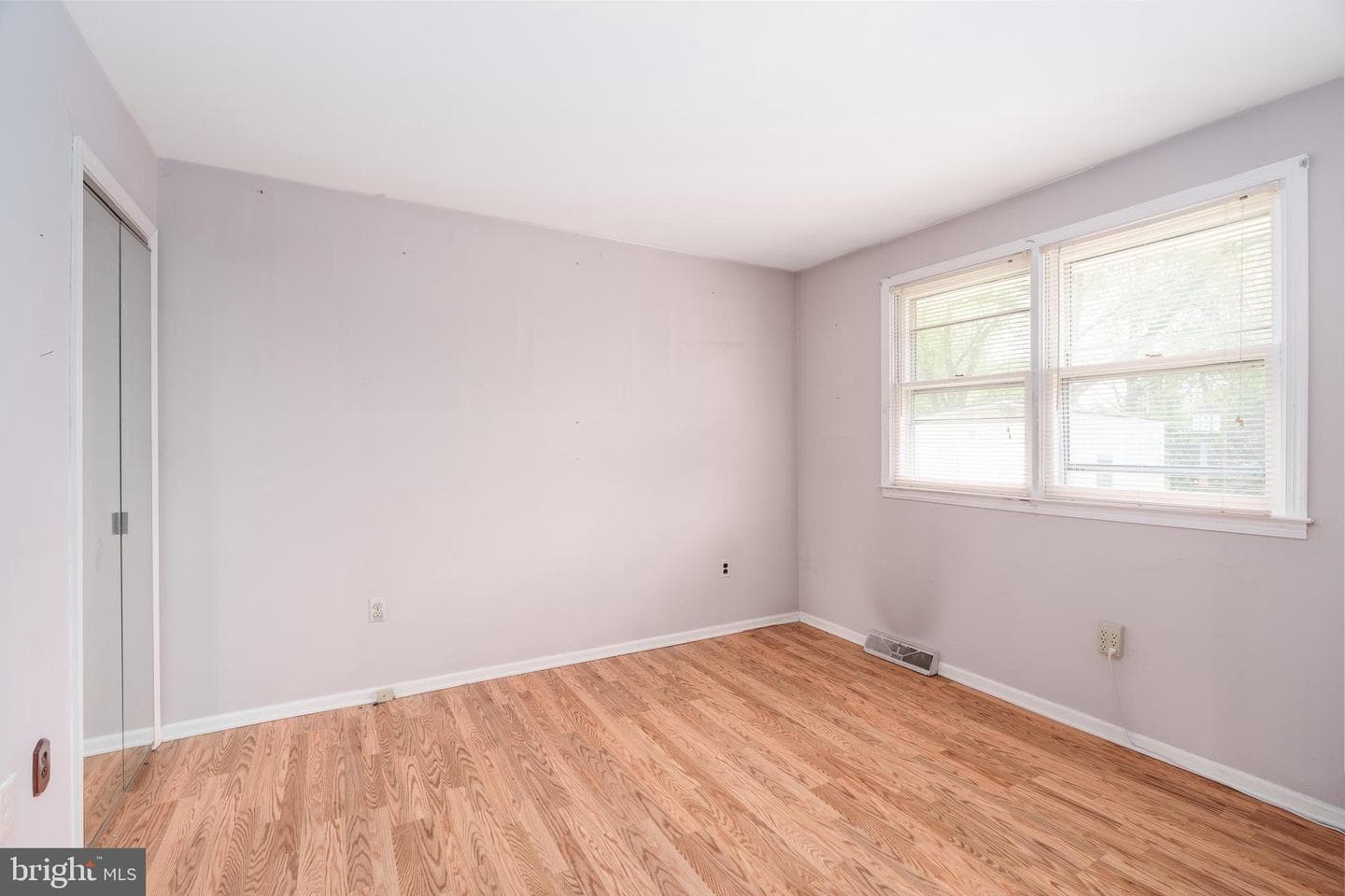112 Park Towne Drive photo 11
