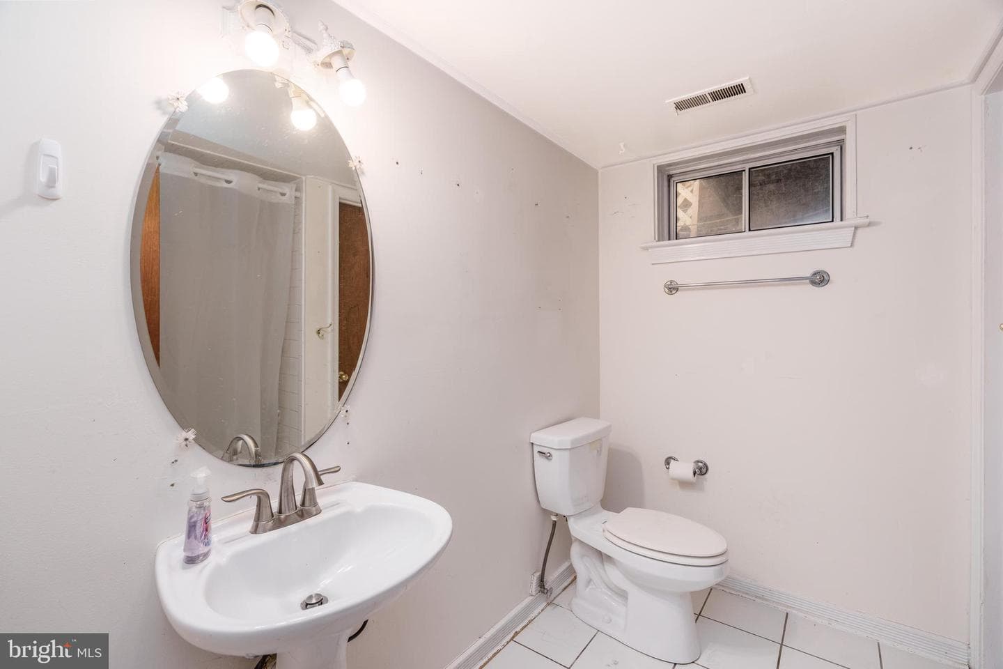 112 Park Towne Drive photo 15
