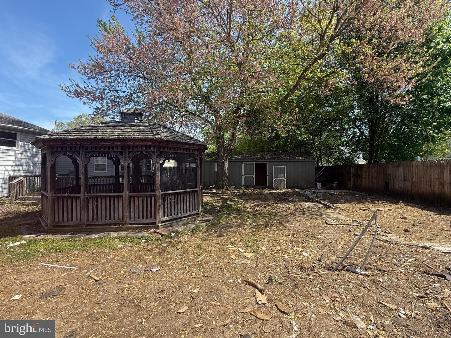 35 Chestnut Drive photo 2