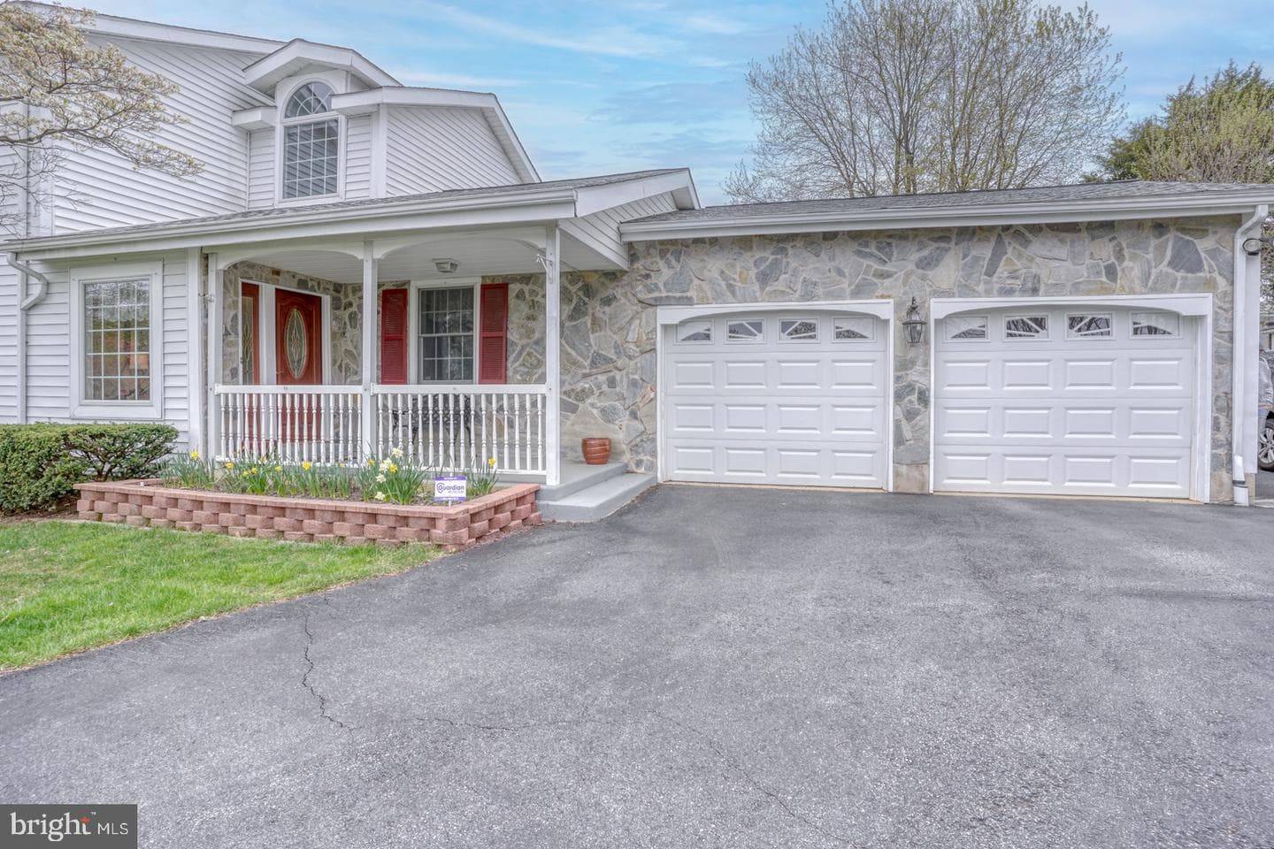 111 Dennis Drive photo 41
