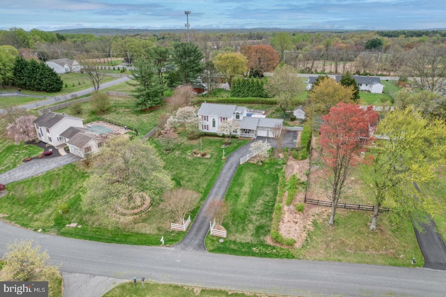 111 Dennis Drive photo 54
