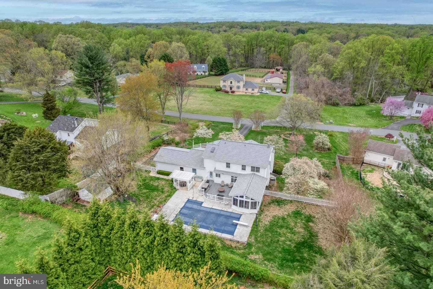 111 Dennis Drive photo 55