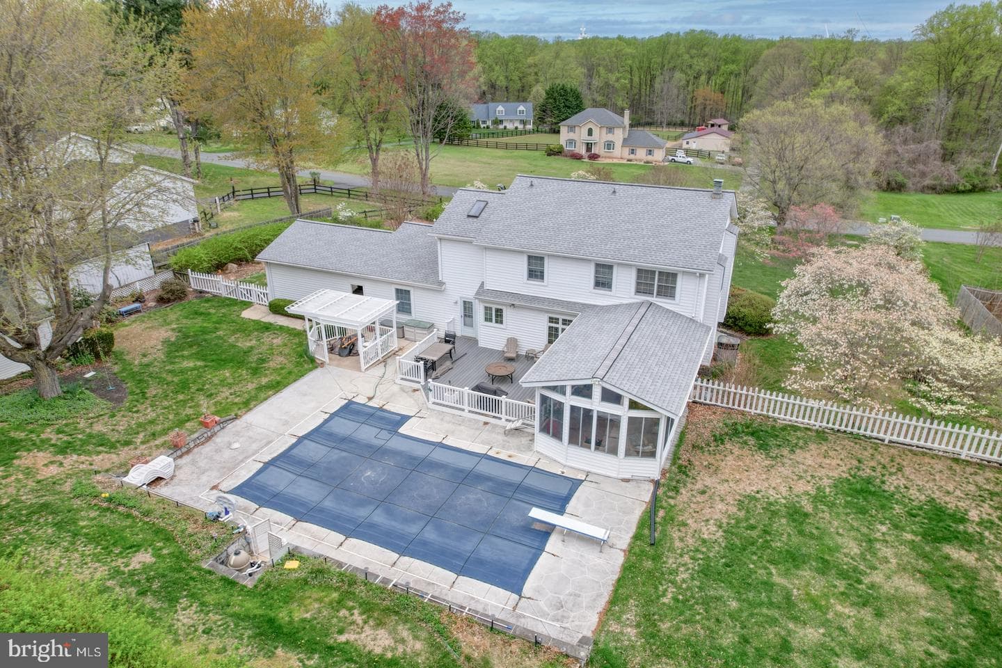111 Dennis Drive photo 56