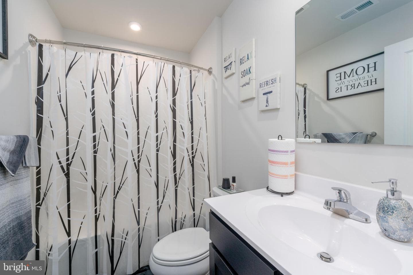 102 Magnolia Drive photo 17