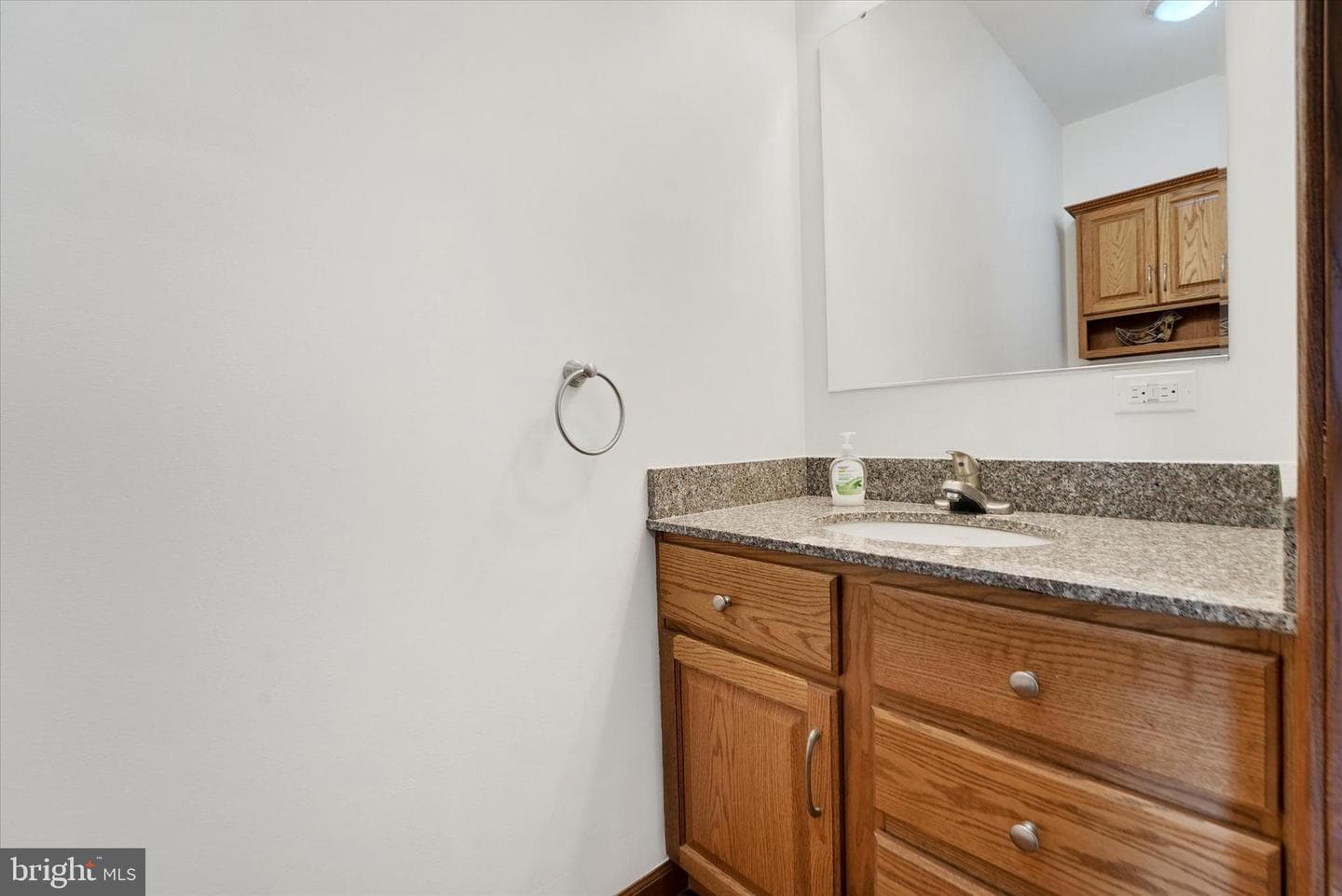 249 Floral Way photo 36