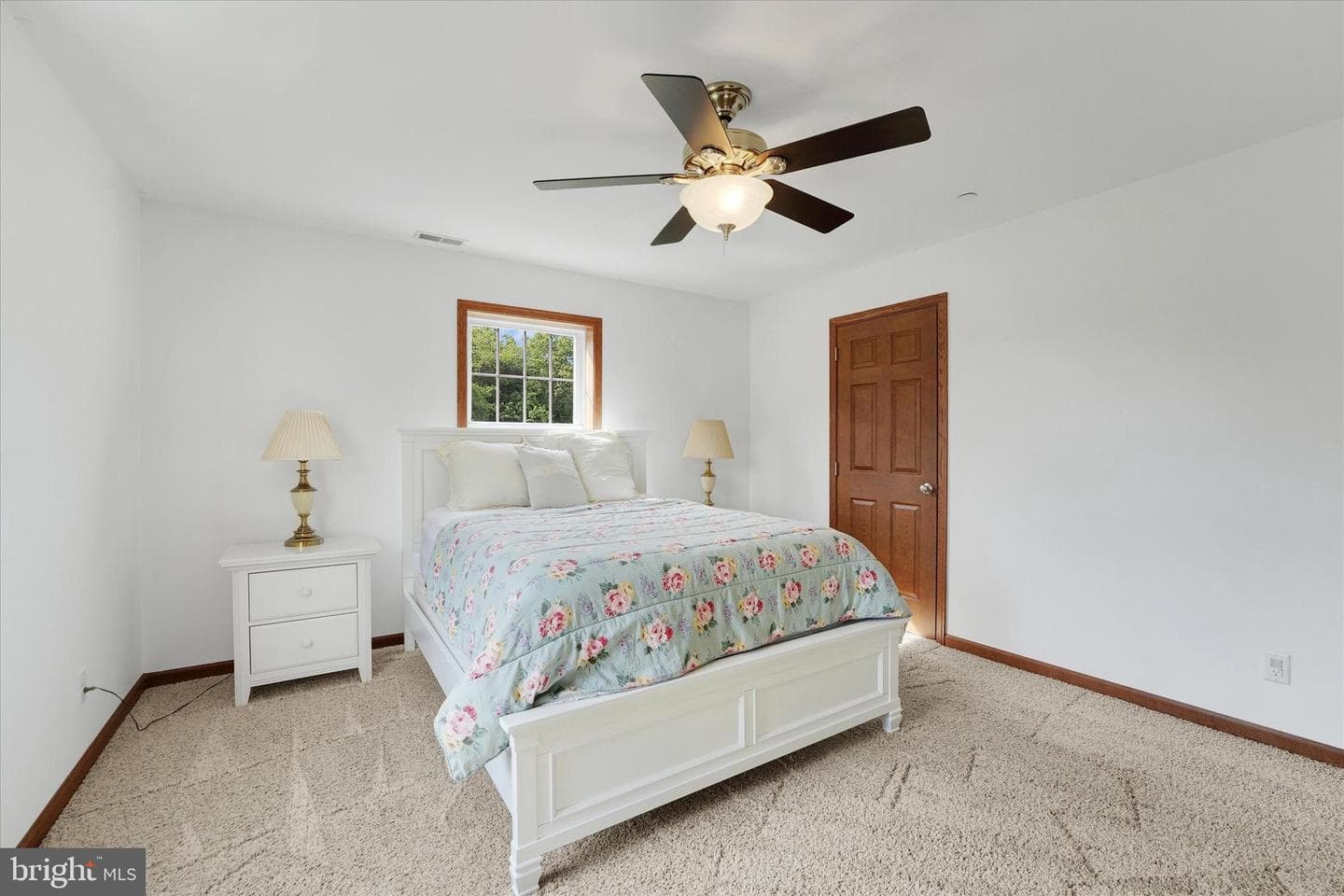 249 Floral Way photo 43