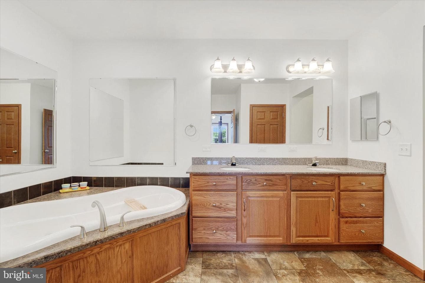 249 Floral Way photo 45