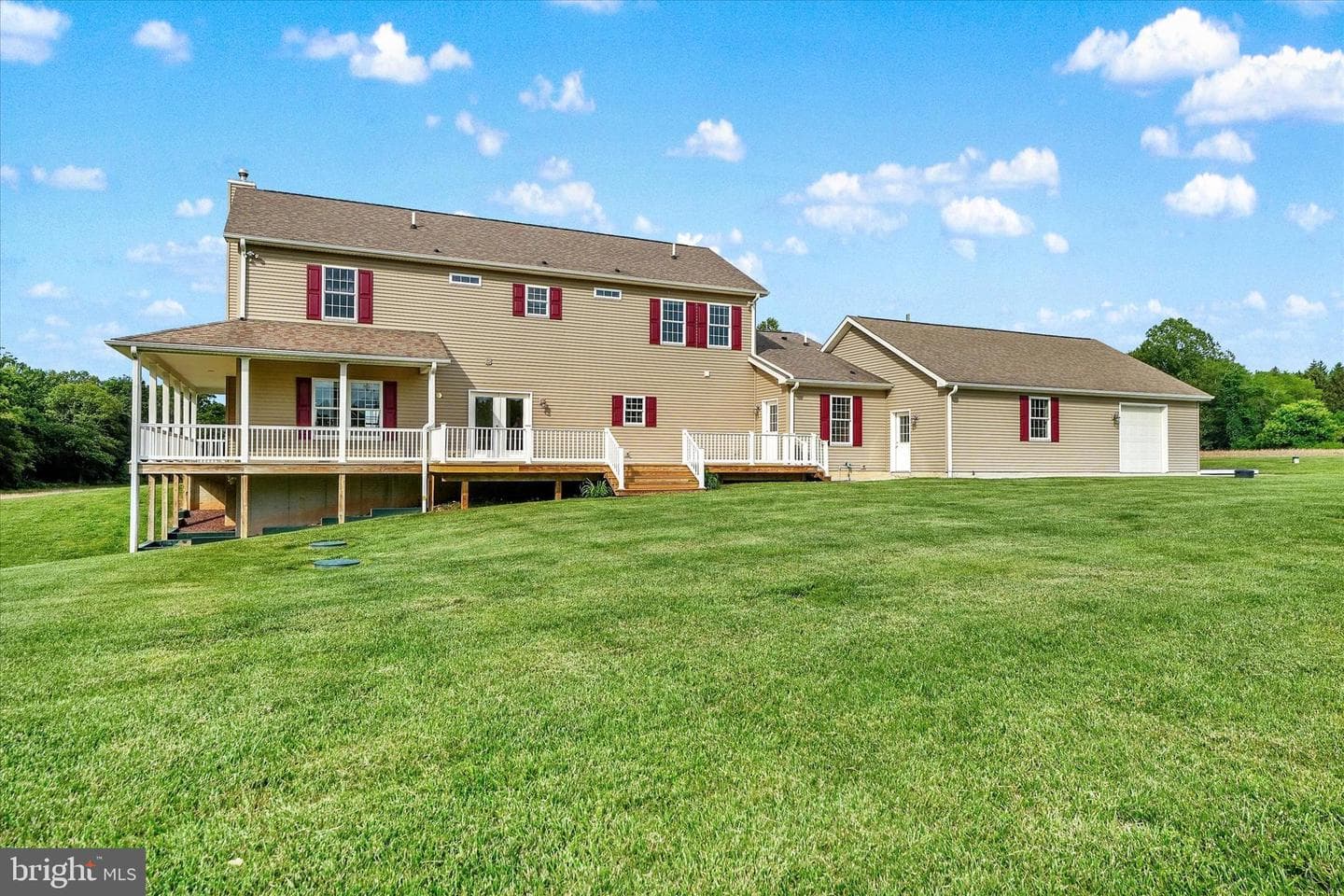 249 Floral Way photo 9