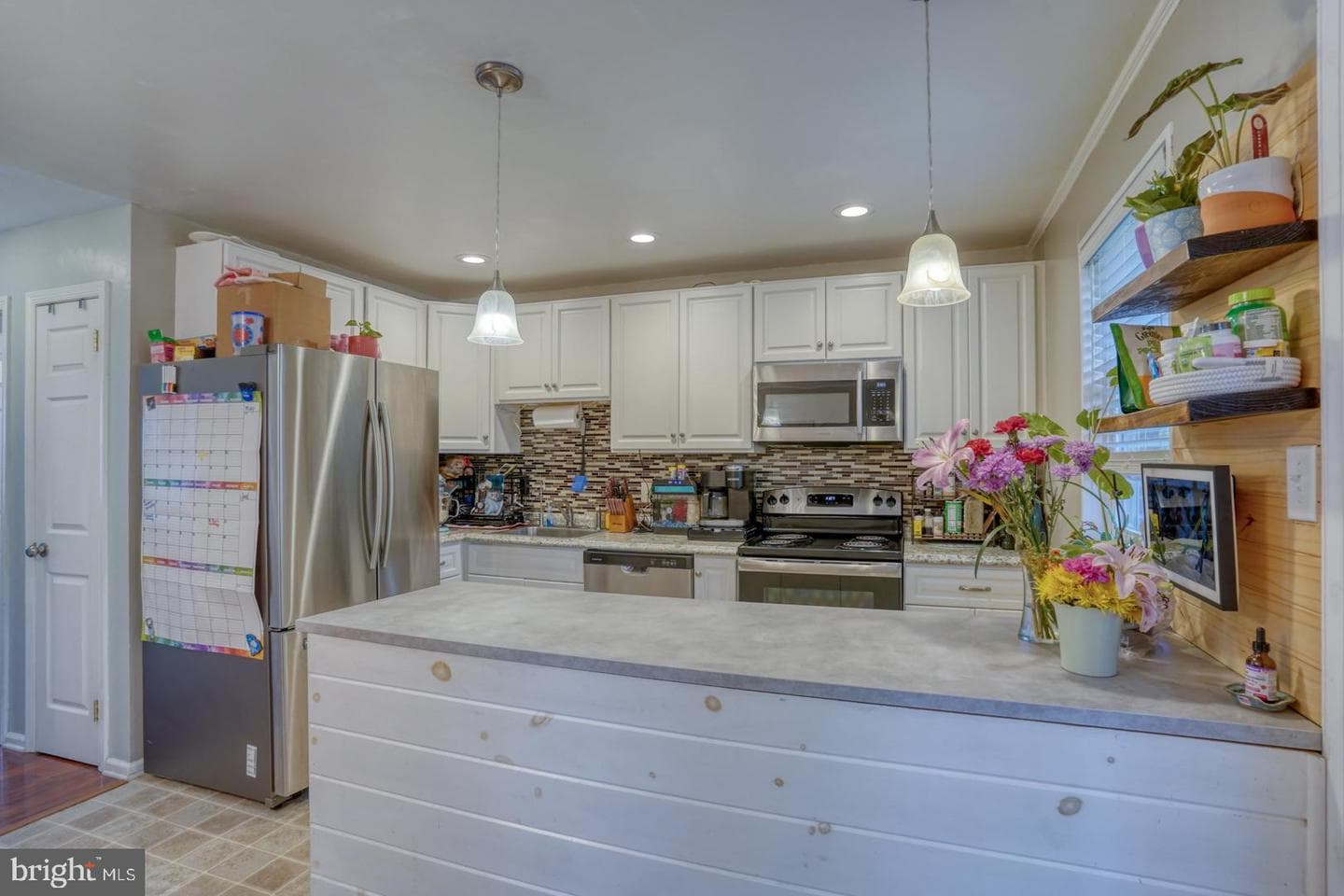 5 Jamestown Court photo 14
