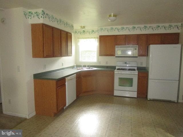 551 Post Road photo 4