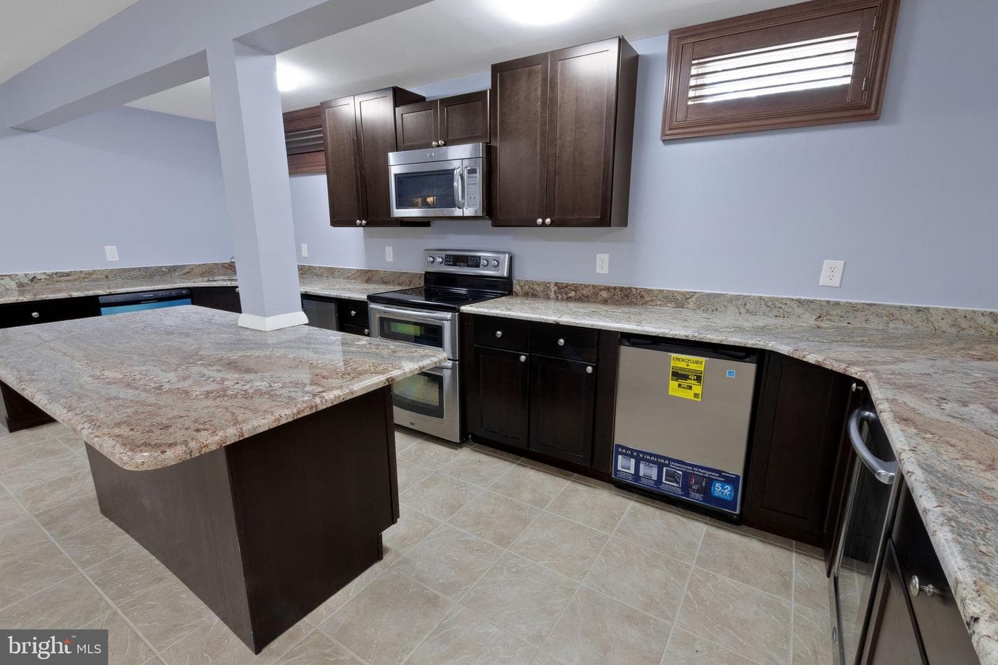 2 Raydan Way photo 33
