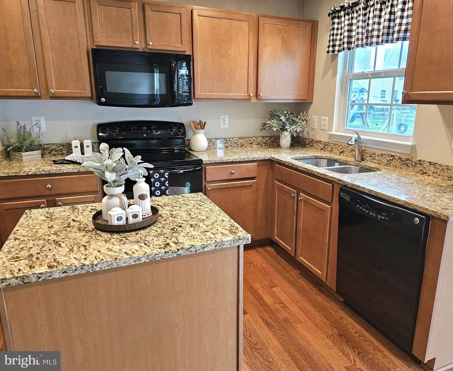 120 Cool Springs Road photo 7