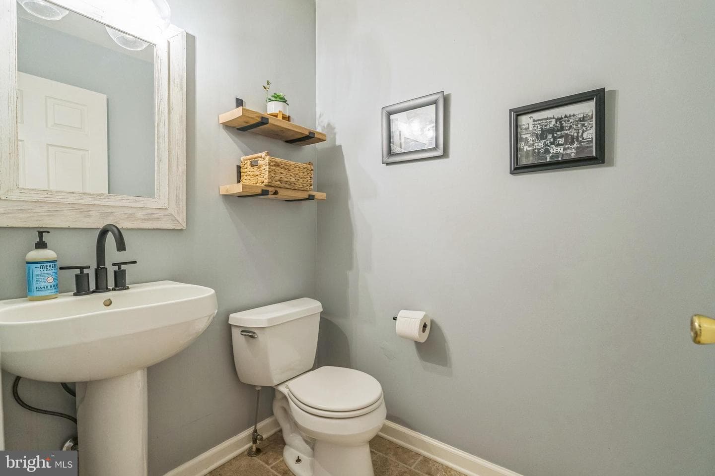 134 Whitaker Avenue photo 15