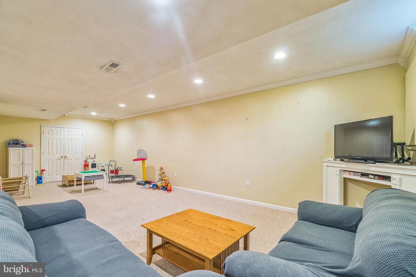 134 Whitaker Avenue photo 31