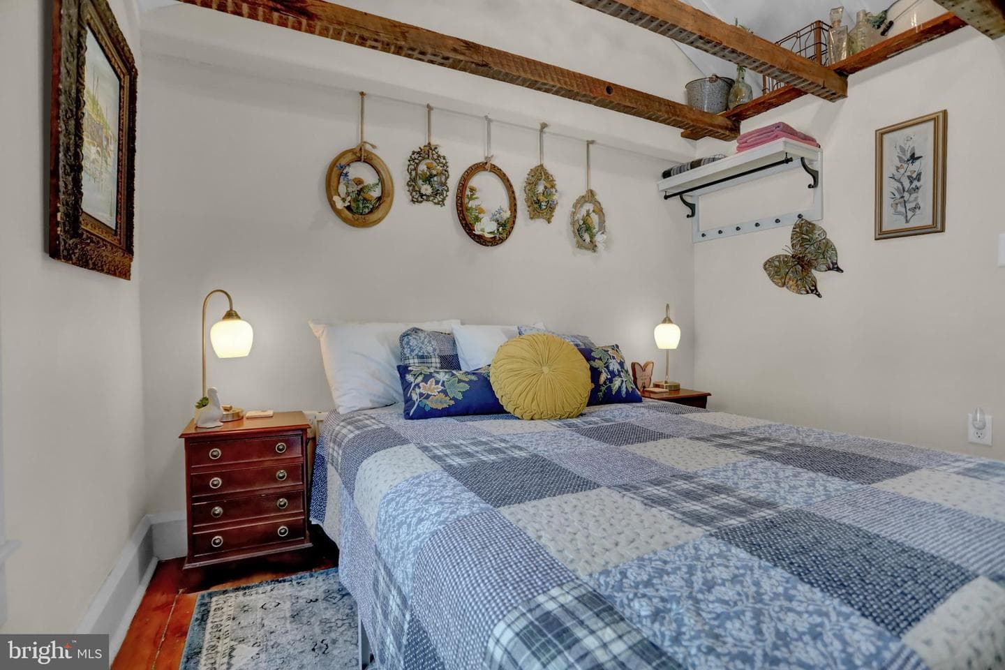 314 Bohemia Avenue photo 50