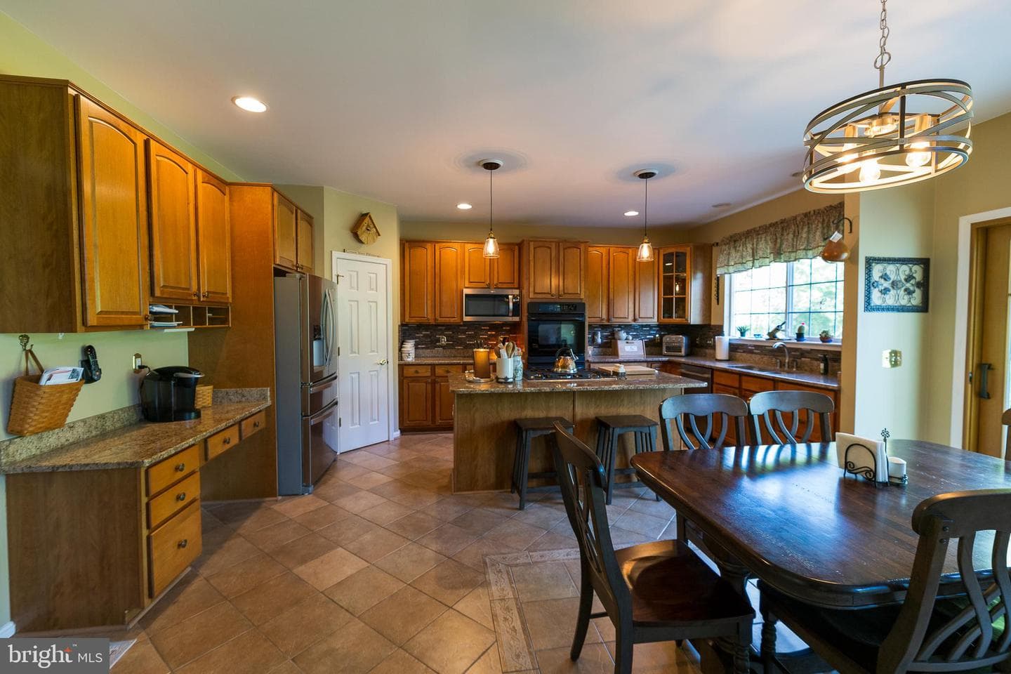 294 Arthur Avenue photo 35
