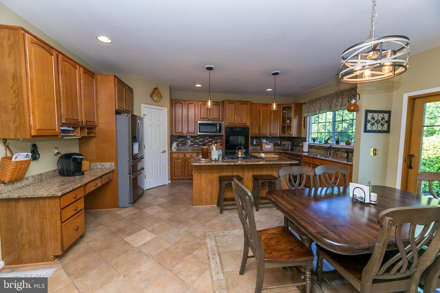 294 Arthur Avenue photo 41