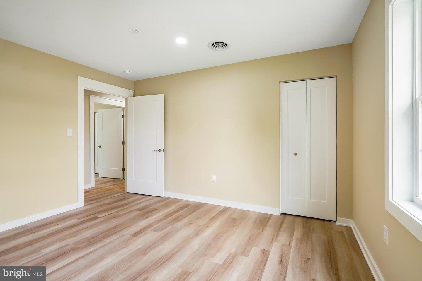 113 Midway Drive photo 32