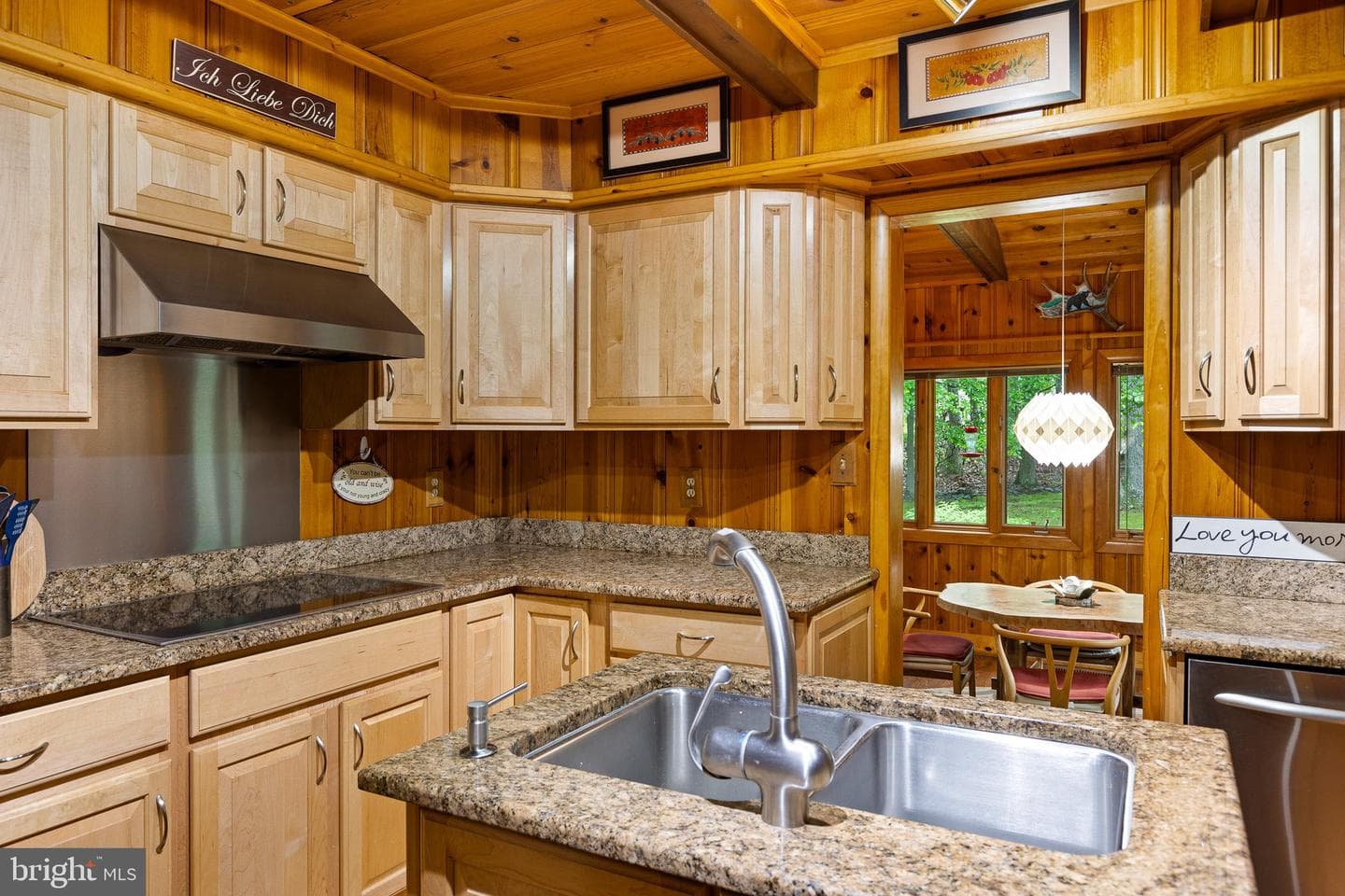 39 Oak Forest Lane photo 9