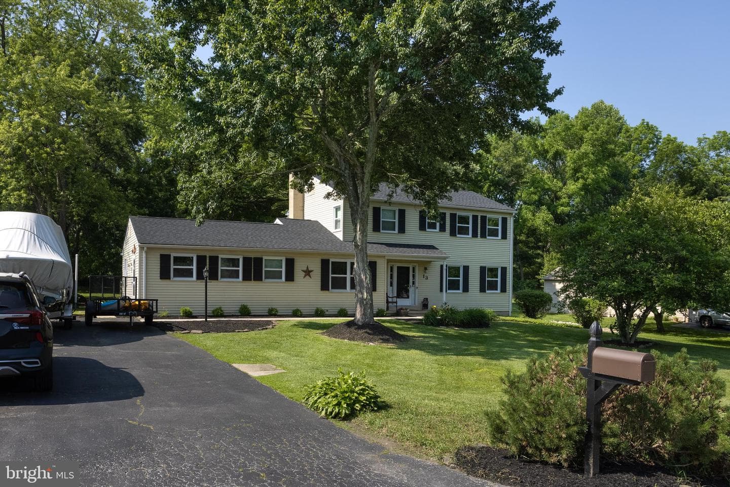 13 Locharron Drive photo 1