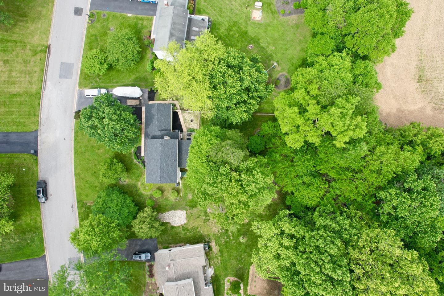 13 Locharron Drive photo 42