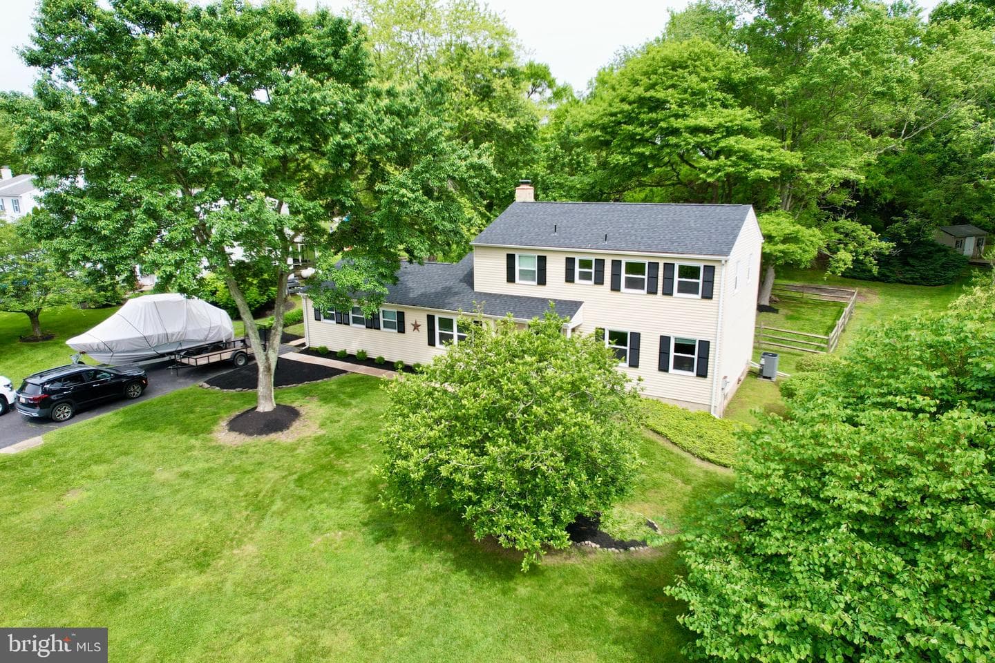 13 Locharron Drive photo 5
