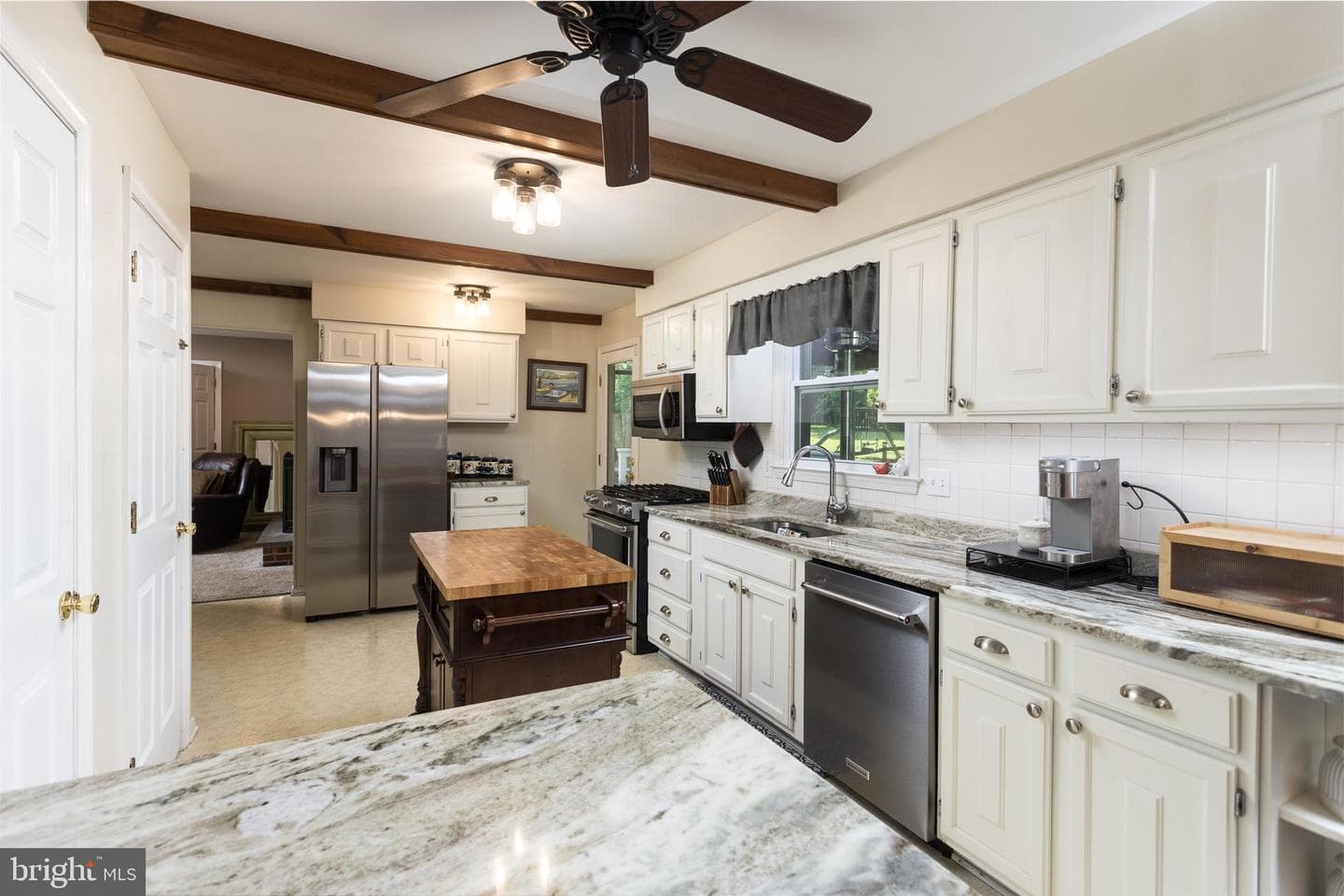 13 Locharron Drive photo 9