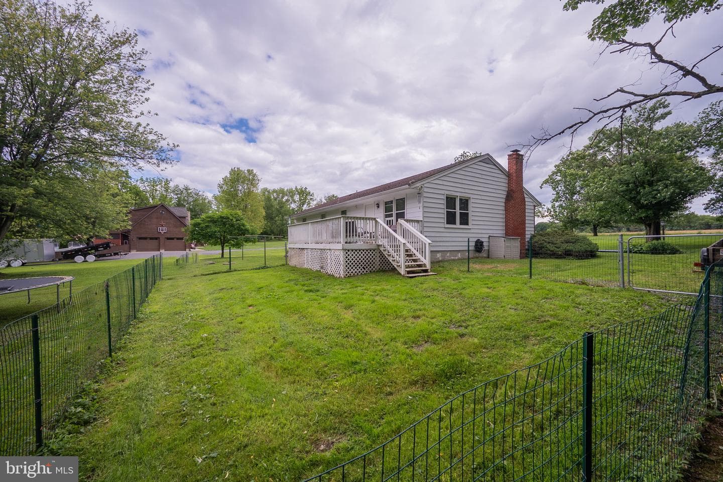 315 S Simpers Road S photo 28
