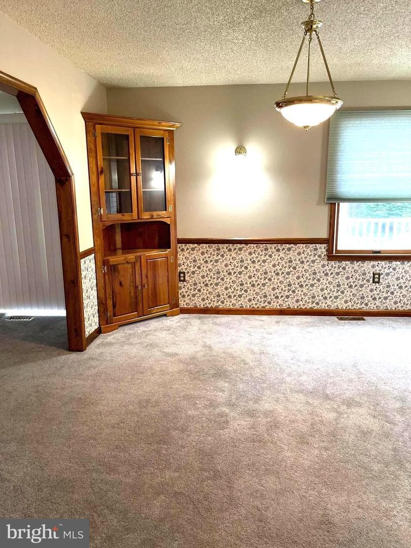 106 Newark Avenue photo 15