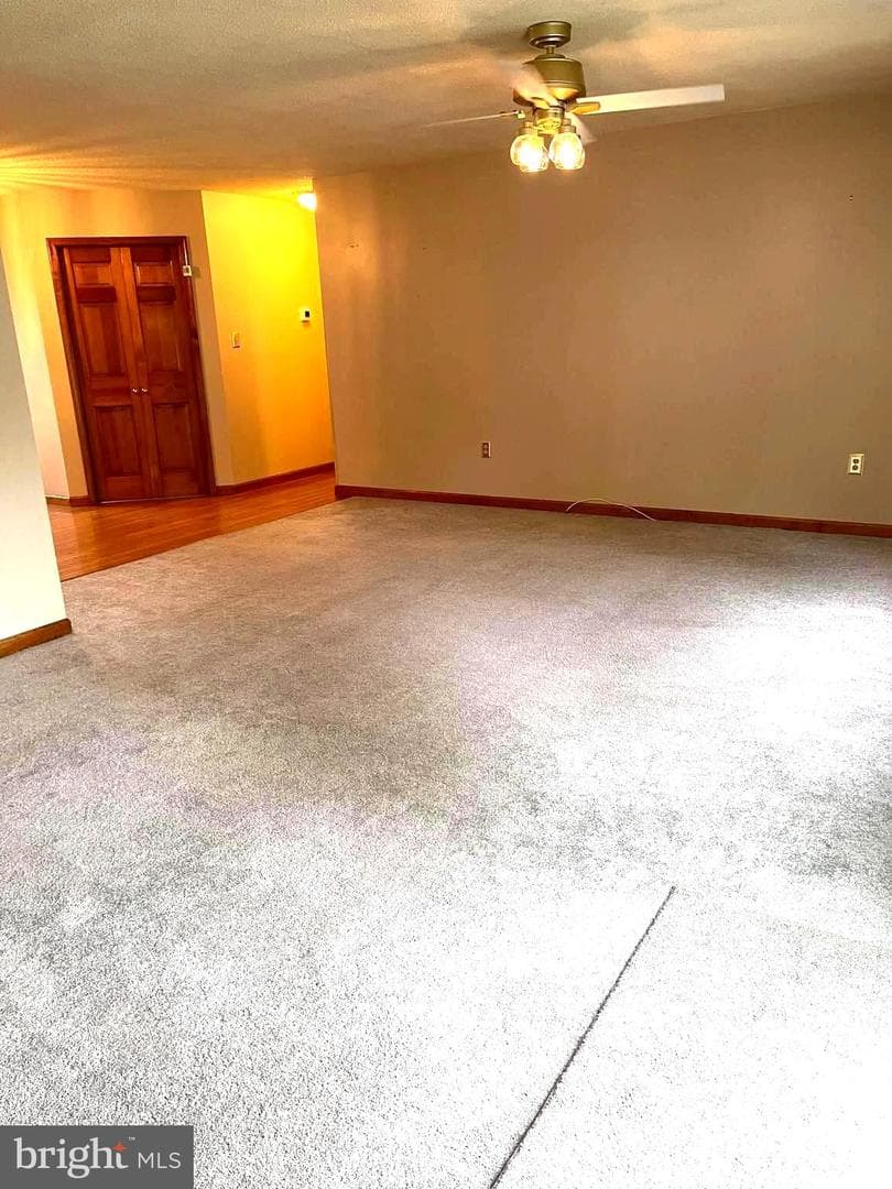 106 Newark Avenue photo 17