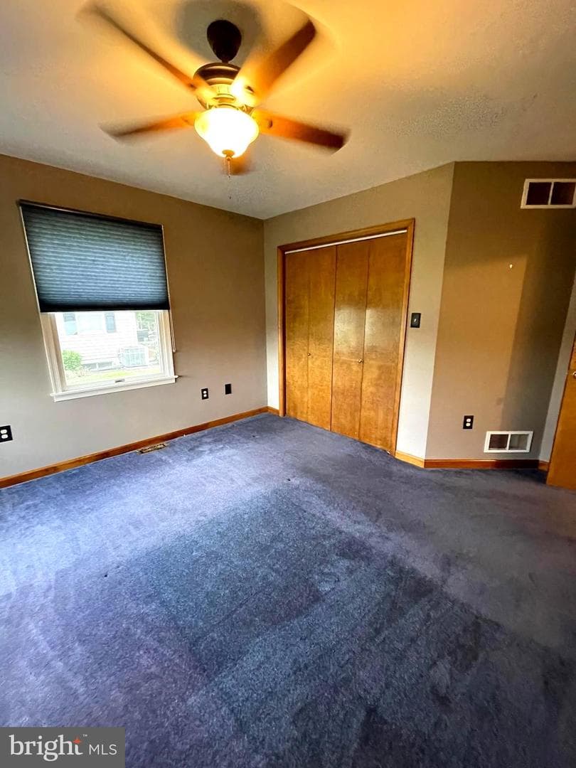 106 Newark Avenue photo 21