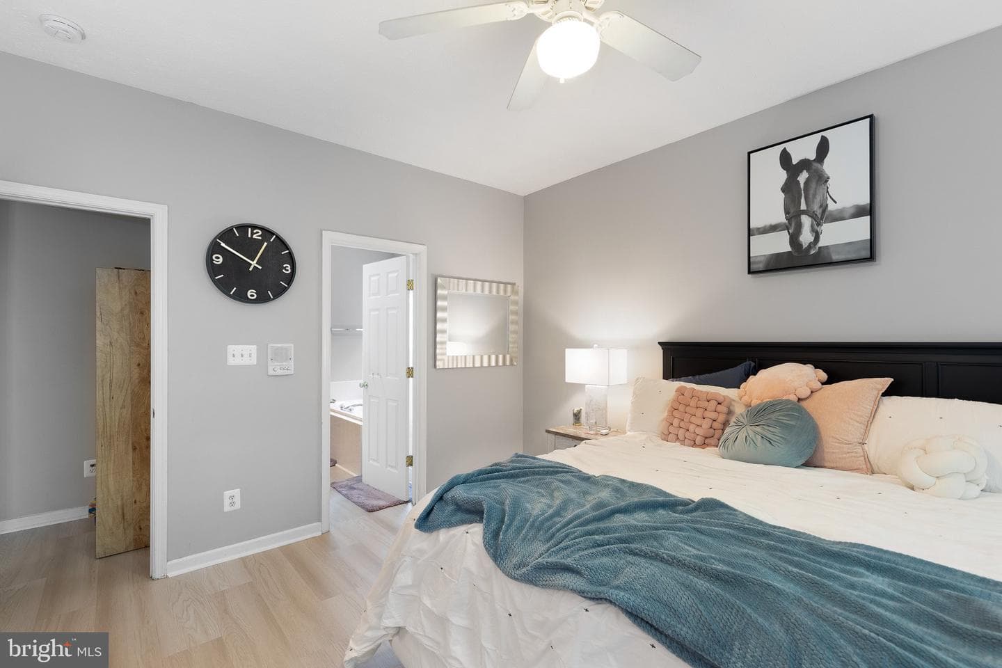 27 John Adams Lane photo 22