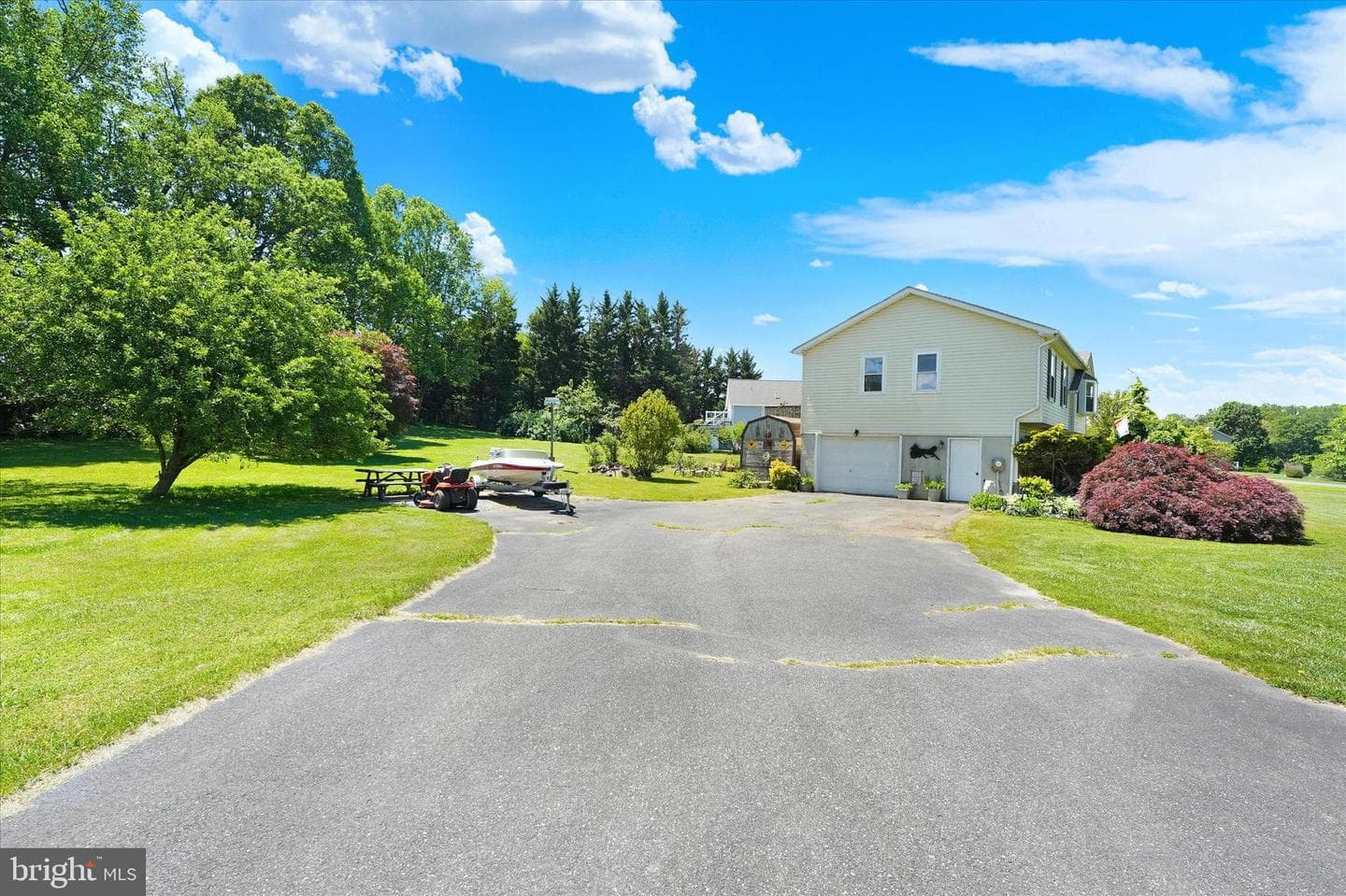 12 Richard Drive photo 29