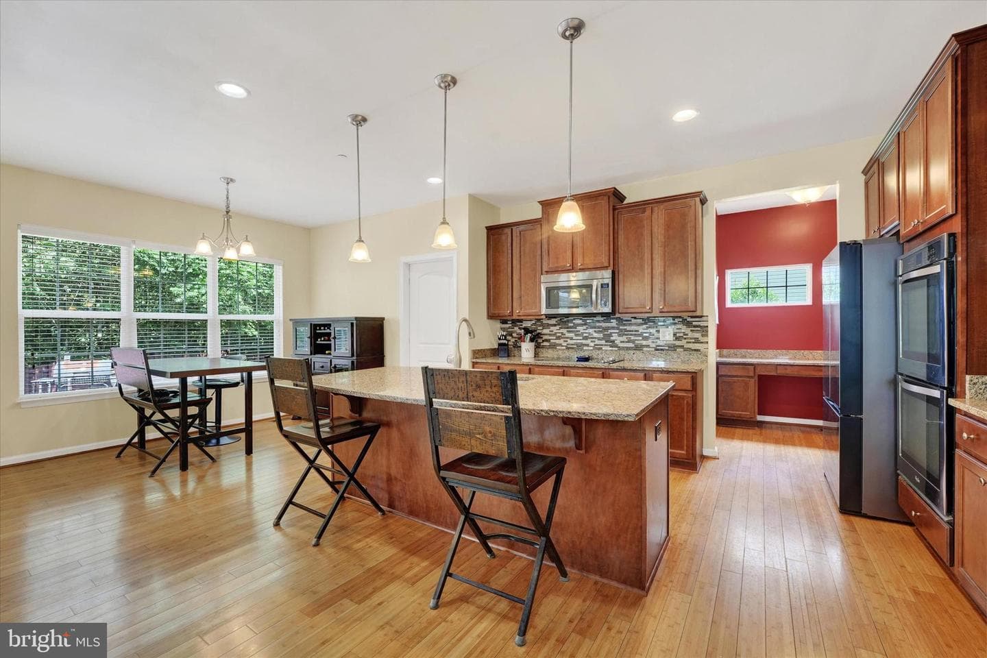 12 Goldspire Drive photo 2