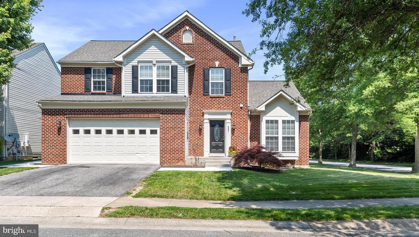 331 Suburban Drive photo 1