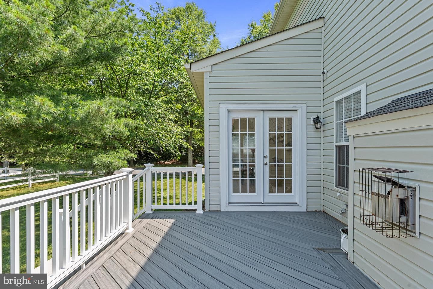 331 Suburban Drive photo 47