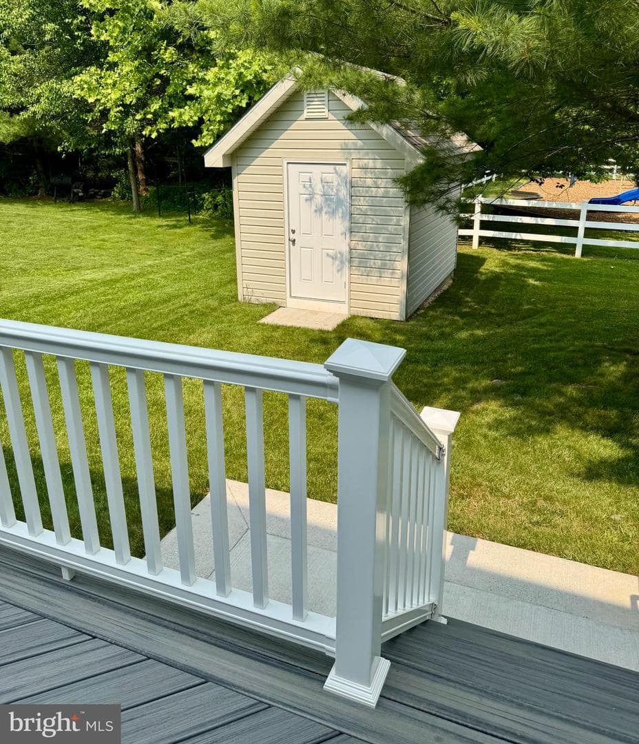 331 Suburban Drive photo 50
