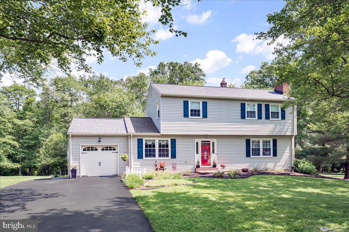 148 Ballantrae Drive photo 2