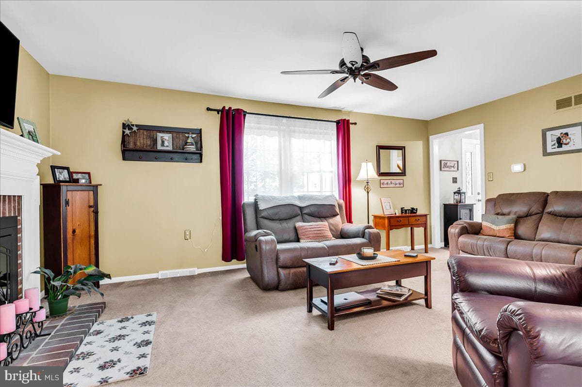 148 Ballantrae Drive photo 6