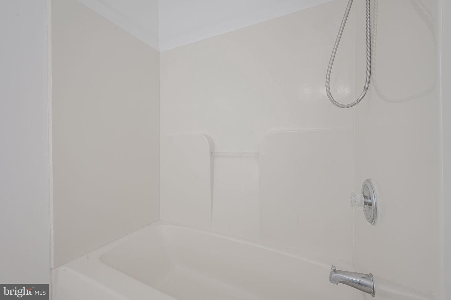 208 Atlanta Court photo 33