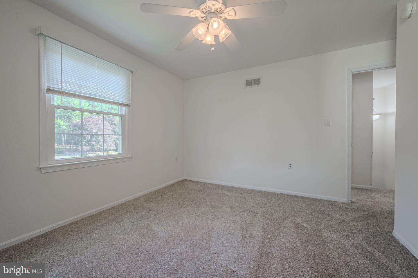 208 Atlanta Court photo 41