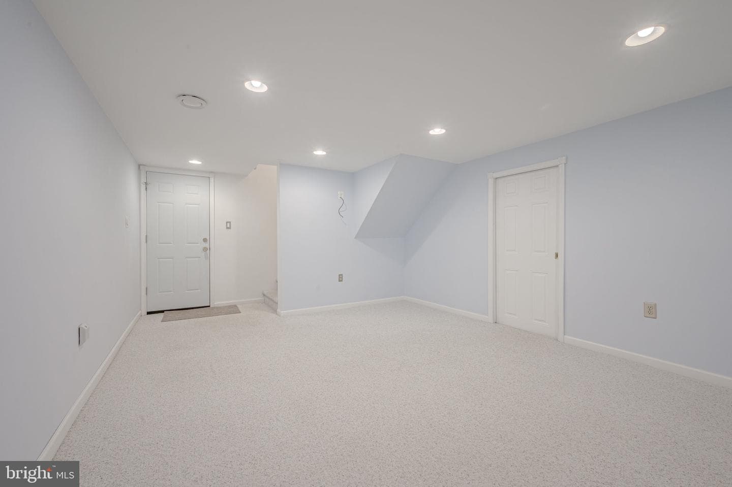 208 Atlanta Court photo 45